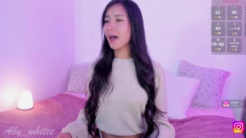 Snapshot of aby_whitee chatting on January 29, 2025, 2:09 am Aby online show from January 29, 2025, 2:09 am