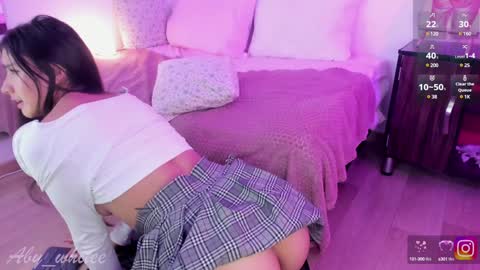 Snapshot of aby_whitee chatting on February 7, 2025, 5:10 am Aby online show from February 7, 2025, 5:10 am