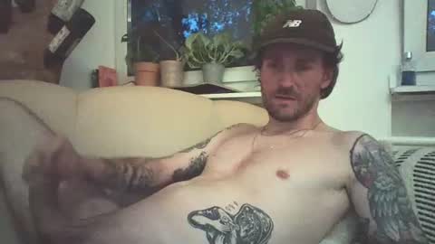 achix2704 online show from July 10, 2026, 8:22 pm
