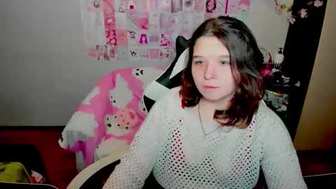 Kate online show from November 17, 2025, 12:49 am