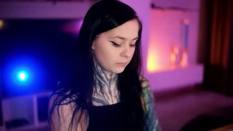 acid_pie online show from November 14, 2025, 7:23 pm