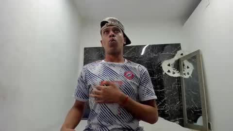 ada_brooke online show from November 22, 2025, 11:53 am