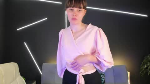 Snapshot of ada_iris chatting on June 10, 2026, 5:07 am ADA online show from June 10, 2026, 5:07 am
