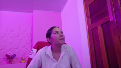 Snapshot of adaira31 chatting on November 10, 2025, 3:27 am Adaira online show from November 10, 2025, 3:27 am