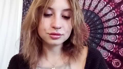 Snapshot of adalyndirty chatting on October 3, 2025, 5:26 am Adalyn online show from October 3, 2025, 5:26 am