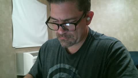 adam91720 online show from December 19, 2024, 1:18 pm