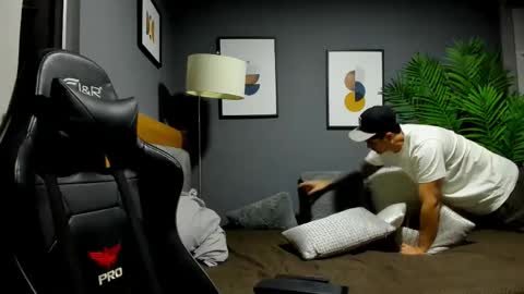 adam clarke online show from March 18, 2026, 2:58 am