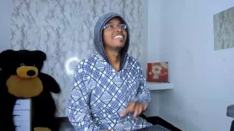 adam_morgan2 online show from February 9, 2026, 12:36 am