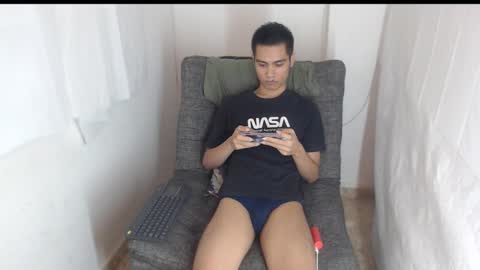 Snapshot of adam_sinclair chatting on December 20, 2025, 6:04 pm adam_sinclair online show from December 20, 2025, 6:04 pm