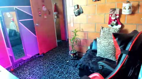 Adam Valencia online show from January 20, 2025, 2:14 pm