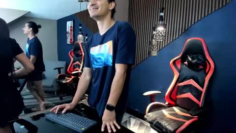 Snapshot of adamandsara chatting on March 29, 2026, 5:02 pm adam and Sara online show from March 29, 2026, 5:02 pm