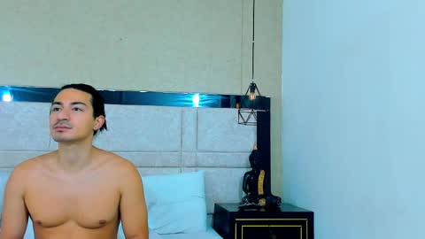 Snapshot of adamandsara chatting on April 8, 2026, 1:44 pm adam and Sara online show from April 8, 2026, 1:44 pm