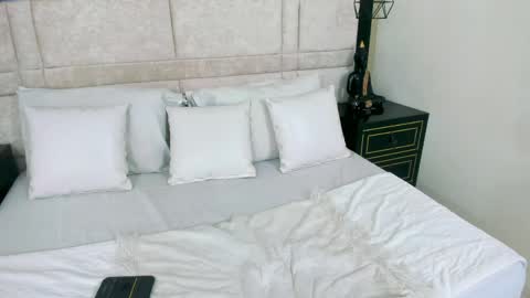 Snapshot of adamandsara chatting on April 10, 2026, 8:57 pm adam and Sara online show from April 10, 2026, 8:57 pm