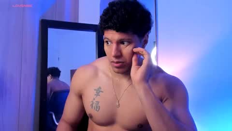 adambrocs1 online show from March 17, 2026, 12:19 pm