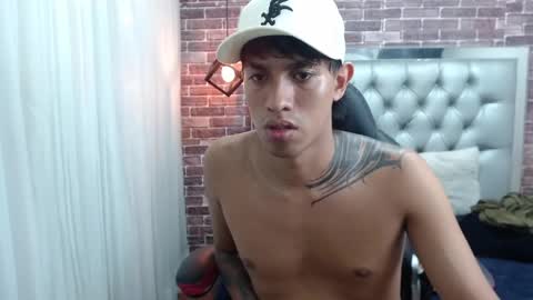 Adam online show from March 9, 2025, 4:44 pm