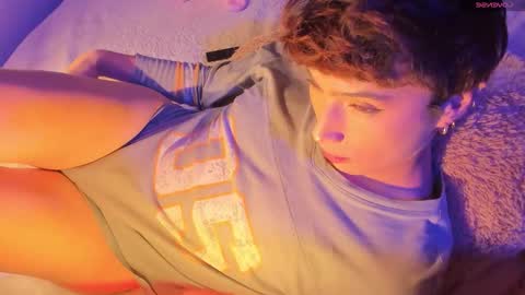 Snapshot of adamdayt chatting on January 18, 2026, 10:02 pm Adam Dayt online show from January 18, 2026, 10:02 pm