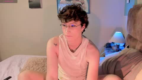 Snapshot of adamdayt chatting on February 17, 2026, 9:54 pm Adam Dayt online show from February 17, 2026, 9:54 pm