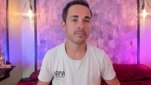 Im Adams Sanz online show from February 25, 2026, 11:47 pm