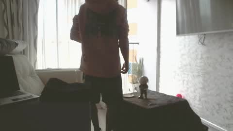 eva online show from February 28, 2025, 2:20 pm