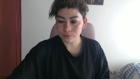 Snapshot of adan_romanoff chatting on September 11, 2025, 4:40 pm adan_romanoff online show from September 11, 2025, 4:40 pm