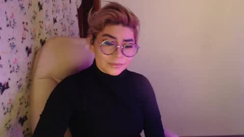 adan_romanoff online show from May 10, 2026, 8:19 am