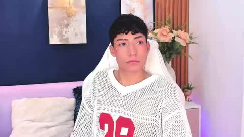 Adan  online show from June 3, 2026, 12:52 pm