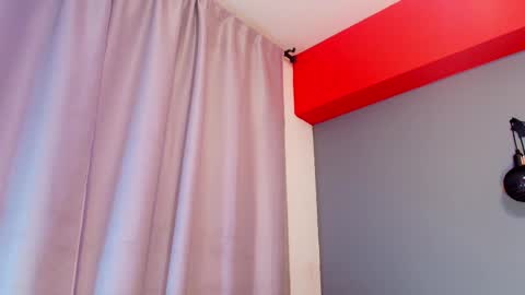  Adara Johnson  online show from October 11, 2025, 11:42 am