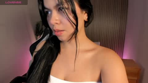 A D A R N A online show from April 6, 2026, 7:04 pm