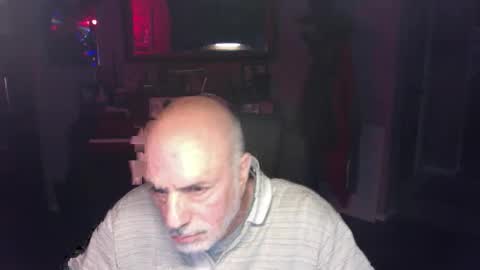 add_me_2 online show from December 16, 2025, 8:08 am