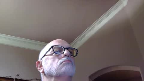 add_me_2 online show from June 9, 2026, 3:23 pm
