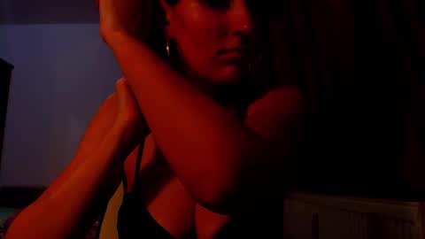 amy        online show from January 27, 2025, 9:22 pm