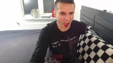 addictedgammer online show from October 6, 2025, 11:57 pm