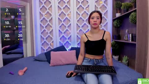 Snapshot of adelaa_11 chatting on January 15, 2025, 12:04 pm Adela Worsth online show from January 15, 2025, 12:04 pm