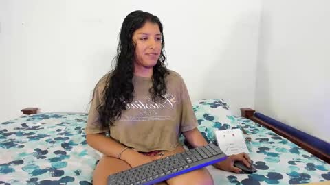 Snapshot of adelafranco chatting on November 14, 2025, 3:55 pm Adela Franco online show from November 14, 2025, 3:55 pm