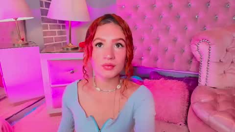 Snapshot of adelainebest chatting on October 24, 2025, 5:48 am Adelaine online show from October 24, 2025, 5:48 am