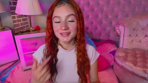 Snapshot of adelainebest chatting on October 25, 2025, 5:26 am Adelaine online show from October 25, 2025, 5:26 am