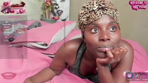 Snapshot of adele_89 chatting on January 28, 2025, 2:21 am Adele online show from January 28, 2025, 2:21 am