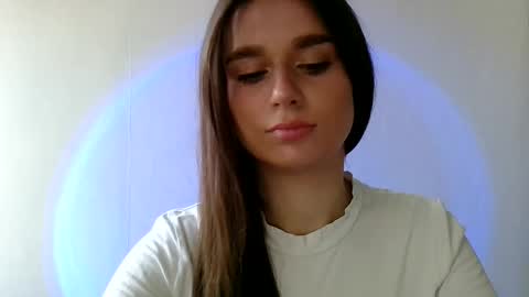 Adele Amore online show from February 6, 2025, 7:13 am