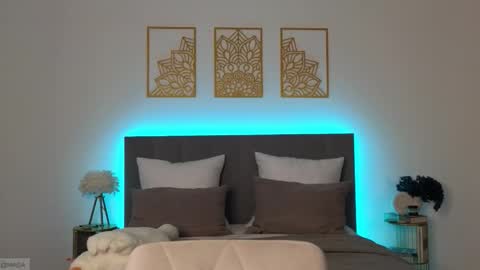 Adele online show from December 13, 2025, 10:04 pm