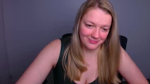 Adele online show from December 18, 2025, 7:14 am