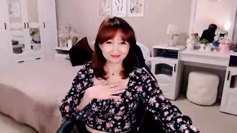Snapshot of adelemoran chatting on July 17, 2026, 7:41 pm AdeleMoran online show from July 17, 2026, 7:41 pm