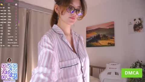 Adele online show from November 7, 2025, 4:07 pm