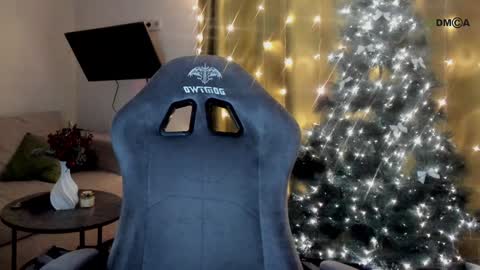 Snapshot of adeleshinem chatting on January 15, 2025, 10:17 am Adele Shine online show from January 15, 2025, 10:17 am