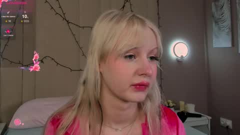 adelesilvy online show from March 9, 2026, 1:31 am