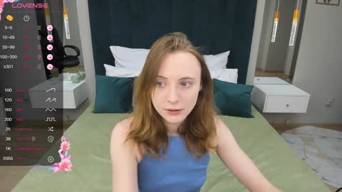 Snapshot of adelina_cowell chatting on January 28, 2025, 4:52 pm Adelina online show from January 28, 2025, 4:52 pm
