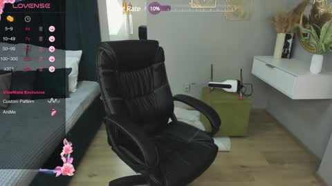 Snapshot of adelina_cowell chatting on February 4, 2025, 6:38 pm Adelina online show from February 4, 2025, 6:38 pm