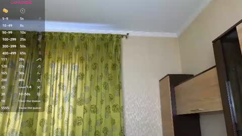 Snapshot of adelina_cowell chatting on June 14, 2026, 1:57 pm Adelina online show from June 14, 2026, 1:57 pm