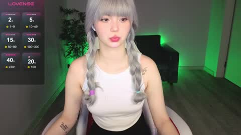 Adelina Pinky online show from June 8, 2026, 2:45 am