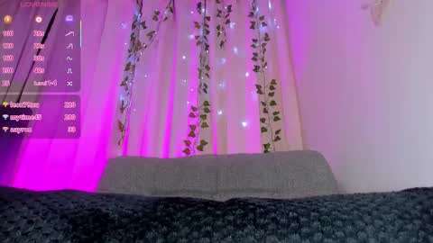 adelinaconte1 online show from January 16, 2026, 2:10 pm