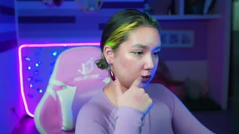 Adelina online show from December 18, 2024, 12:54 am